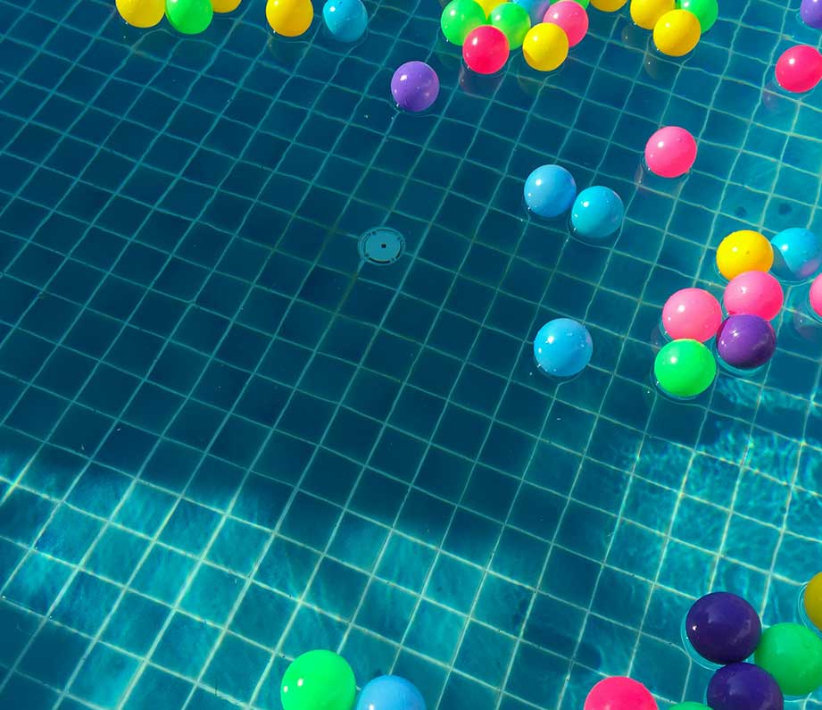 SwimWay PoolParties2